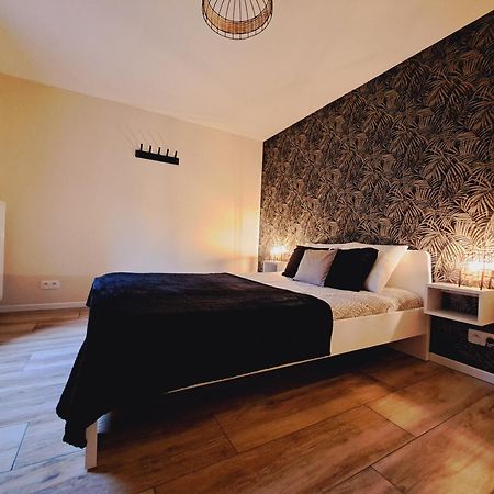 Gite Chez Nenene La Roche En Ardenne Apartment ภายนอก รูปภาพ